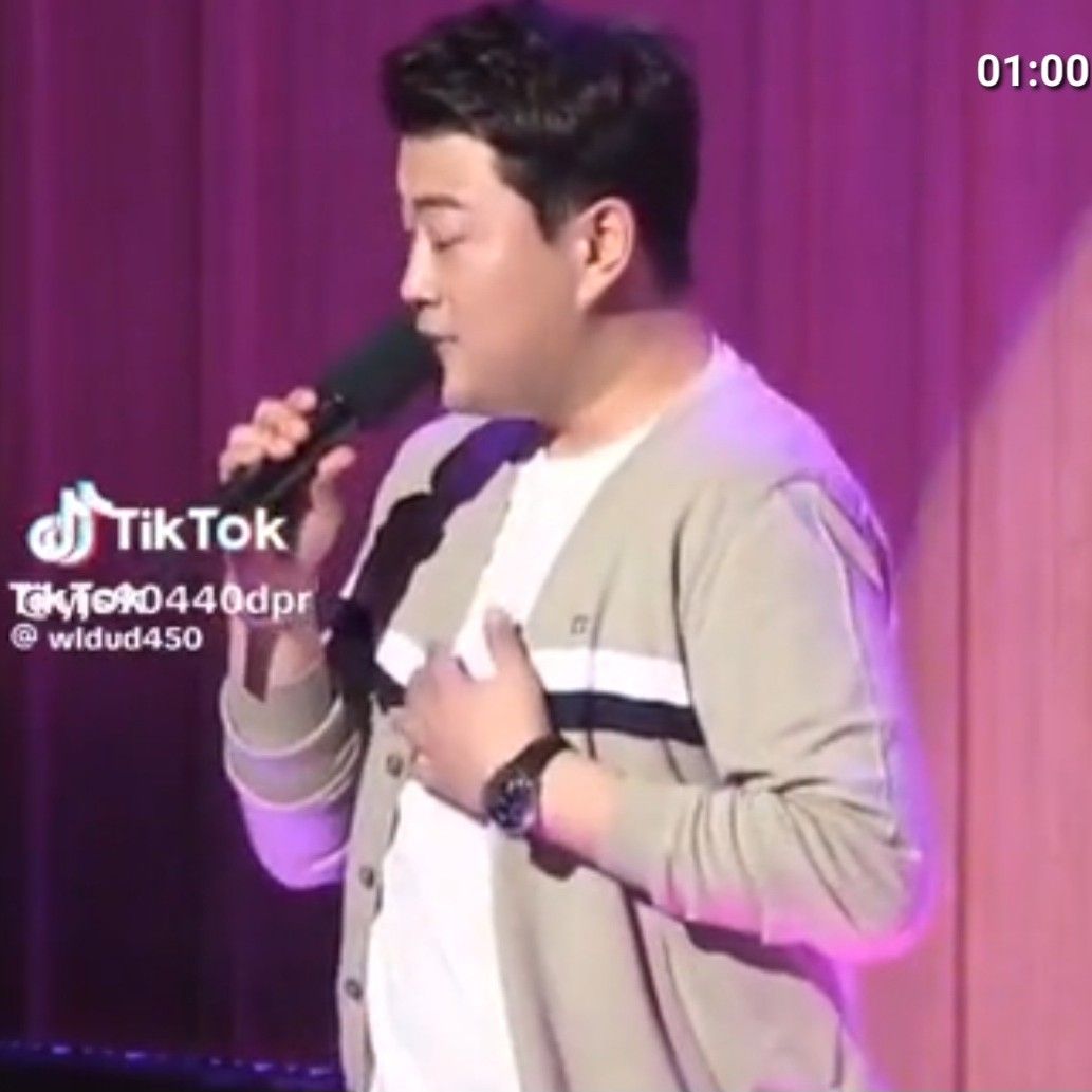 キム・ホジュンの最新写真