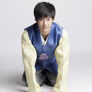 A moment captured by a fan of Kim Soohyun