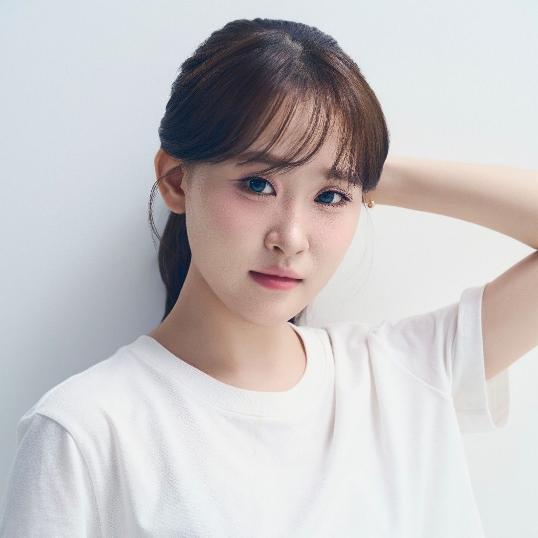 Foto kegiatan terbaru dari Kim Dahyun