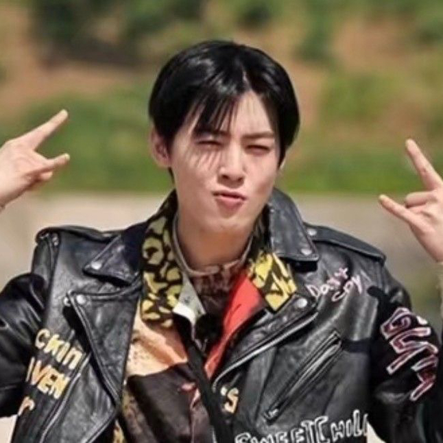 Latest photo of Cha Eunwoo