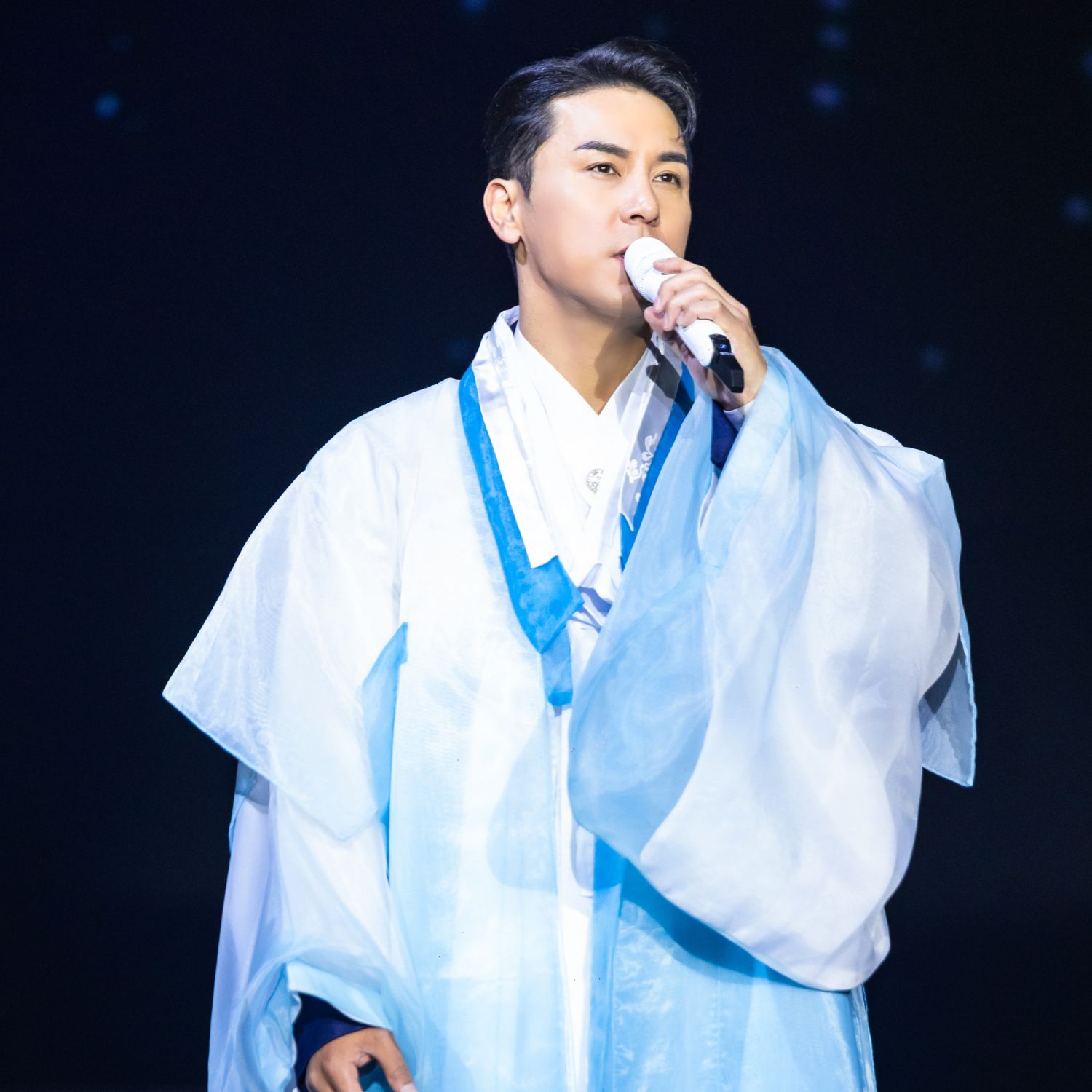 粉丝拍下的张民好瞬间