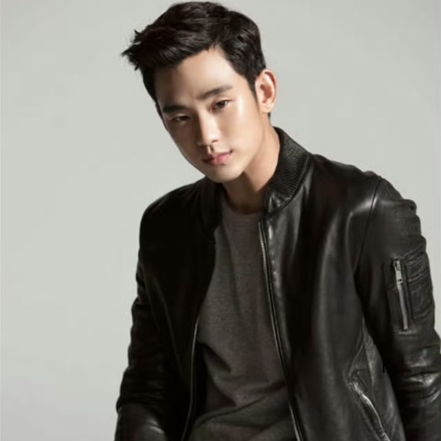 A moment captured by a fan of Kim Soohyun