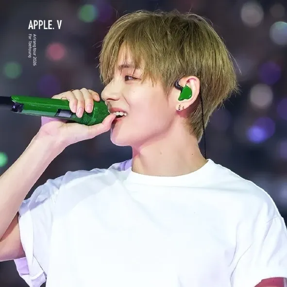Recent activity shot of Kim Taehyung (V)