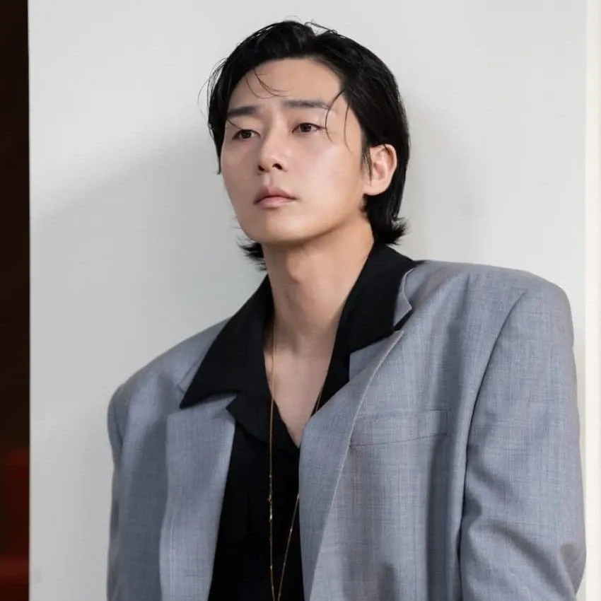 Recent activity shot of Park Seojoon