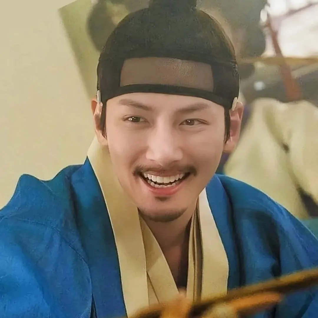 Latest photo of Ji Changwook