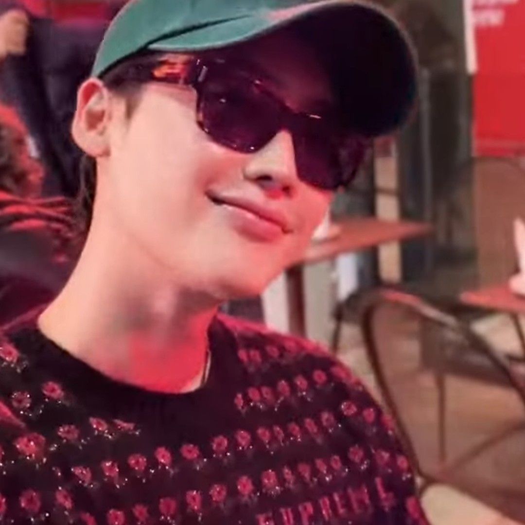 Latest photo of Lee Jongsuk