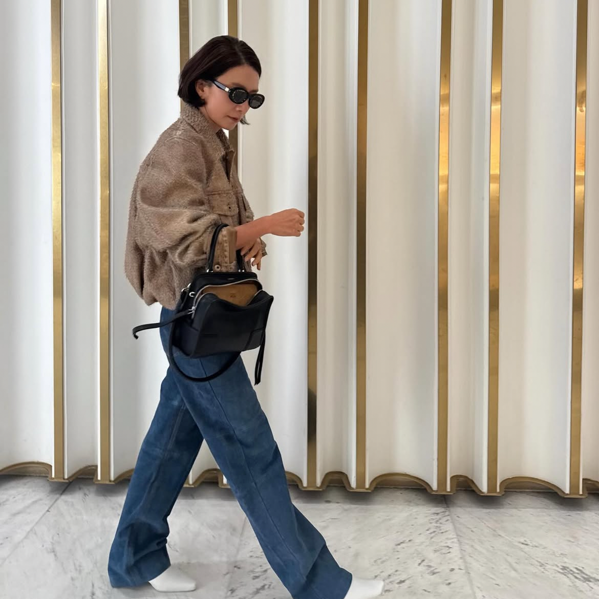 A moment captured by a fan of Kim Heeae