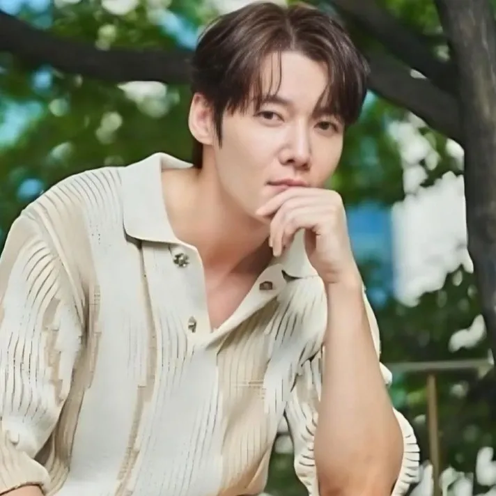Behind-the-scenes cut of Choi Jinhyuk