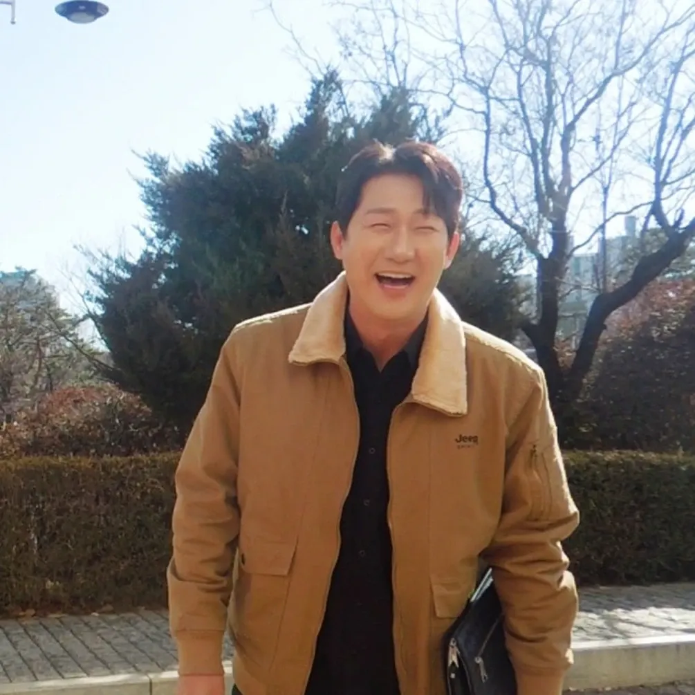 Behind-the-scenes cut of Na Sangdo