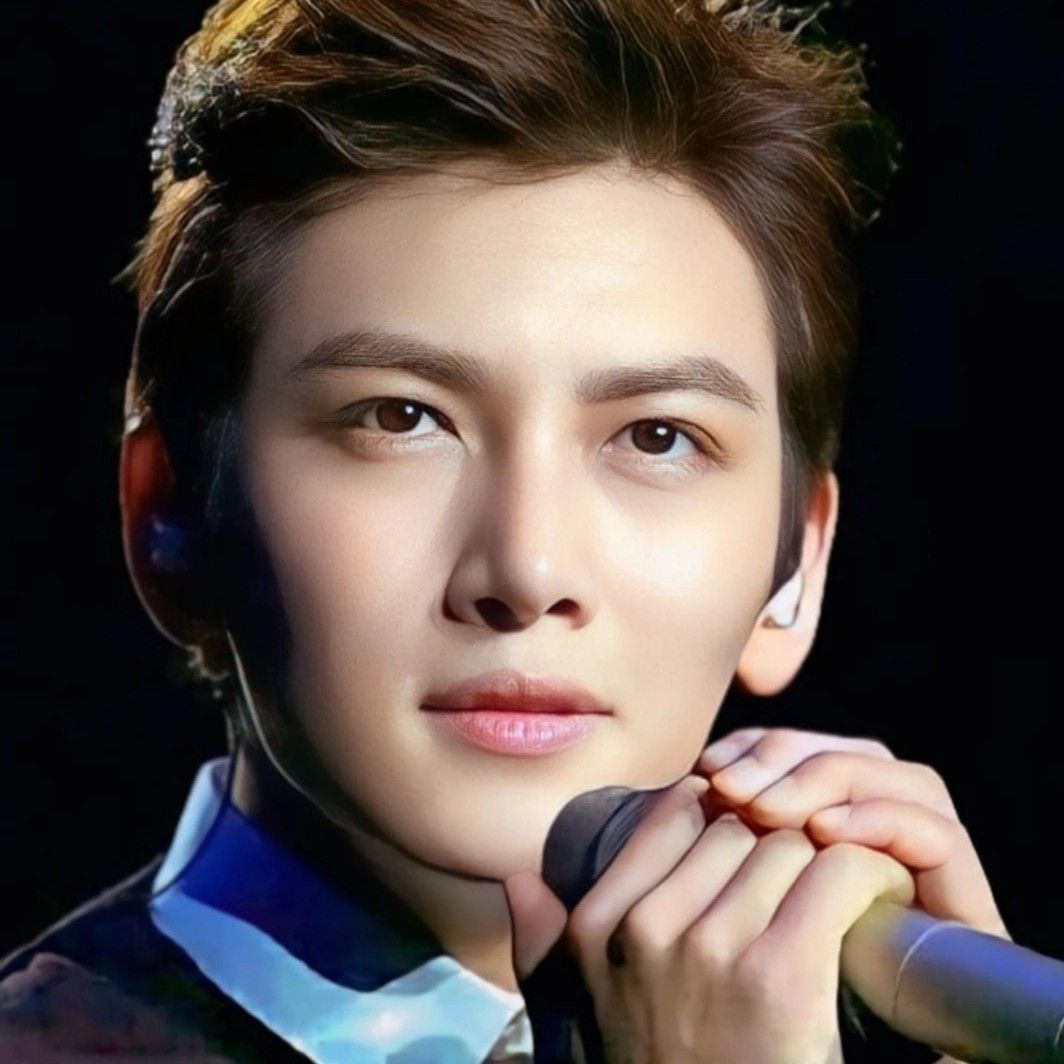 지창욱 최근 활동샷