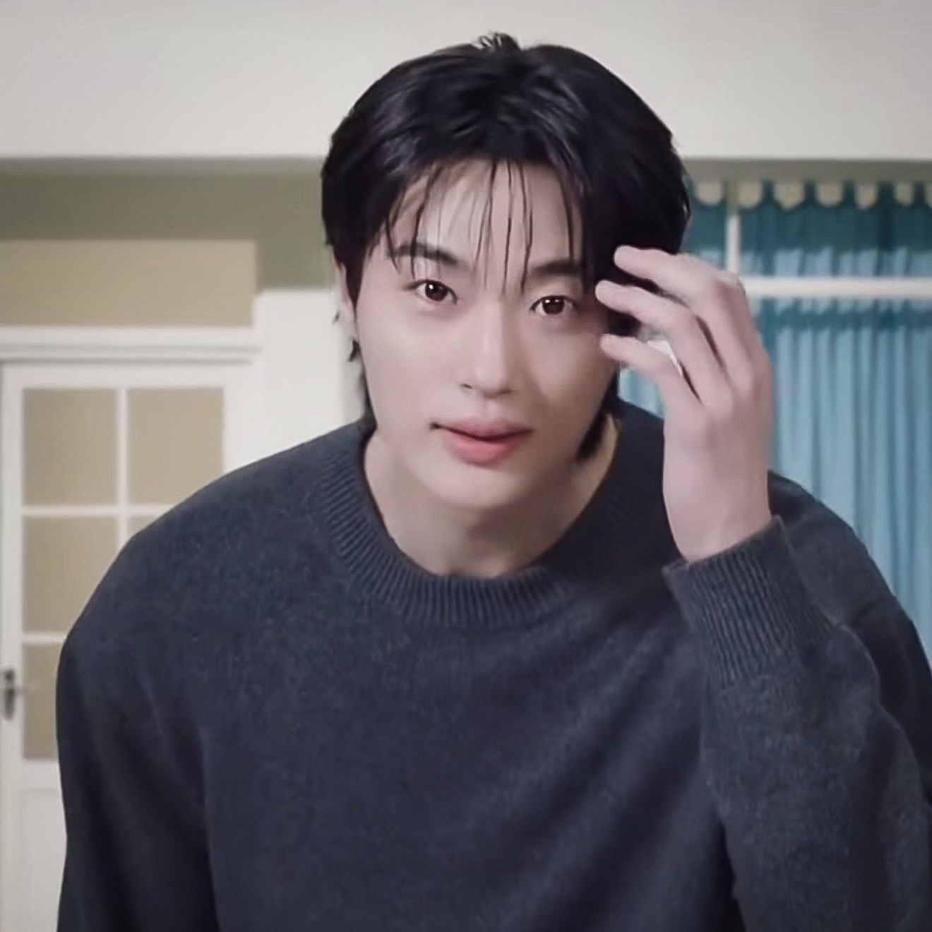 粉絲拍下的邊佑錫瞬間