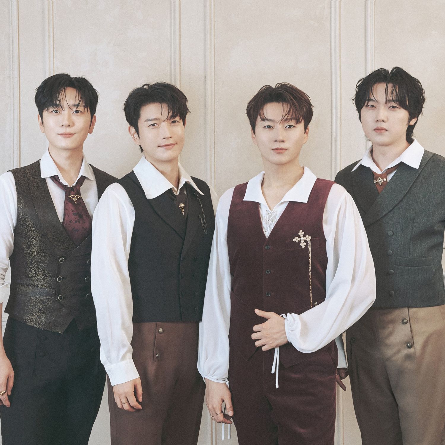 Behind-the-scenes cut of Forestella