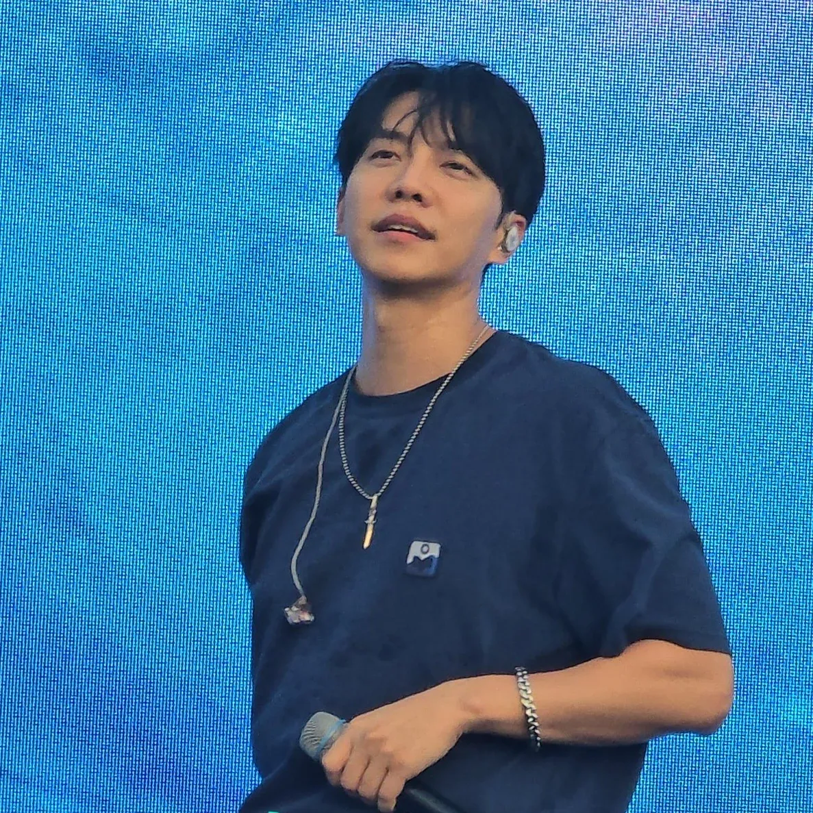 Foto kegiatan terbaru dari Lee Seunggi