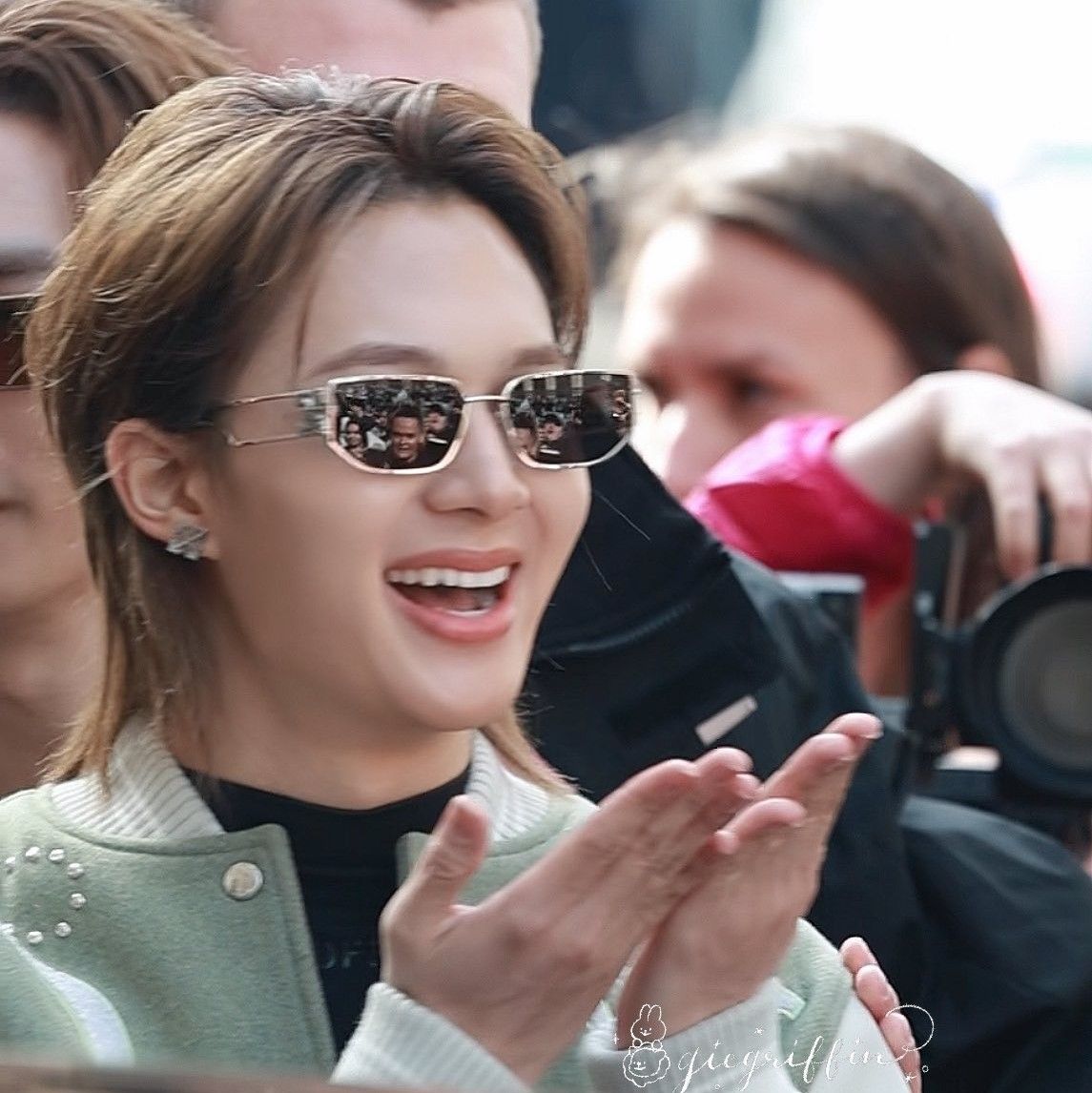 A moment captured by a fan of NuNew