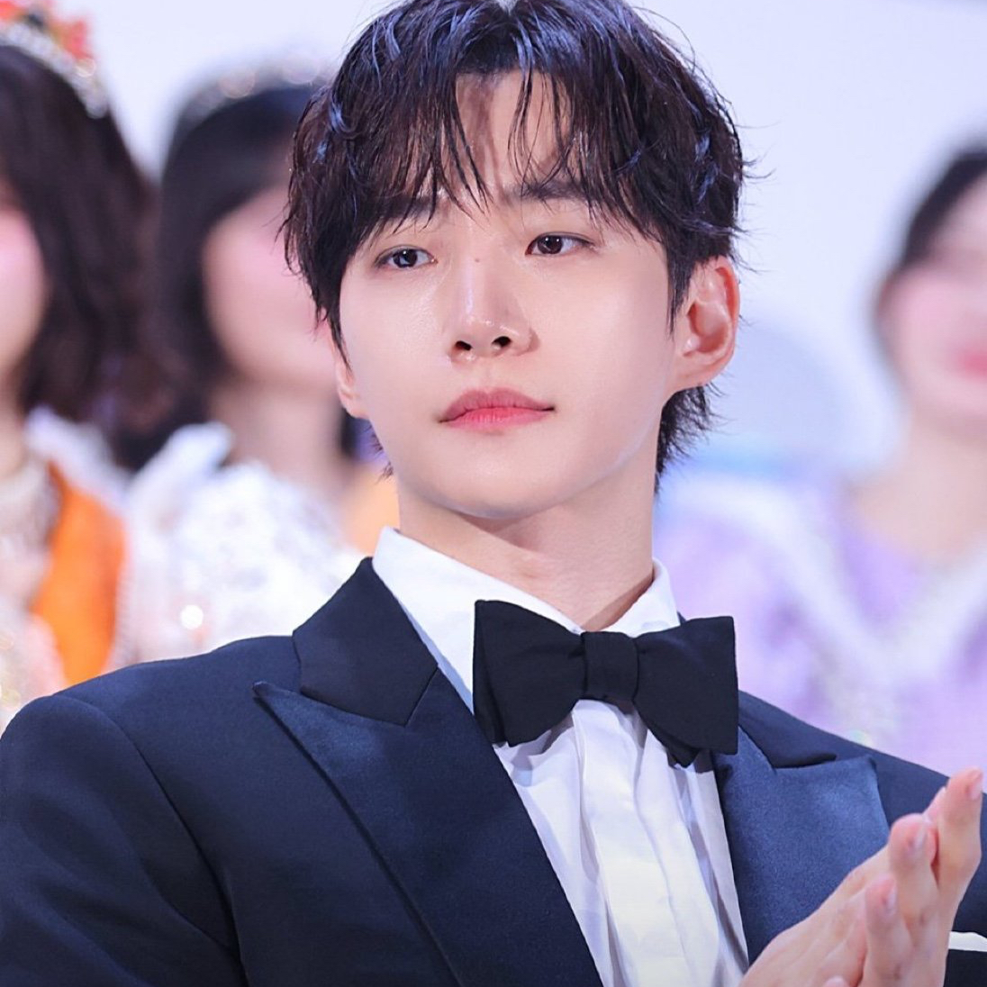 Cuplikan di balik layar dari Lee Junho