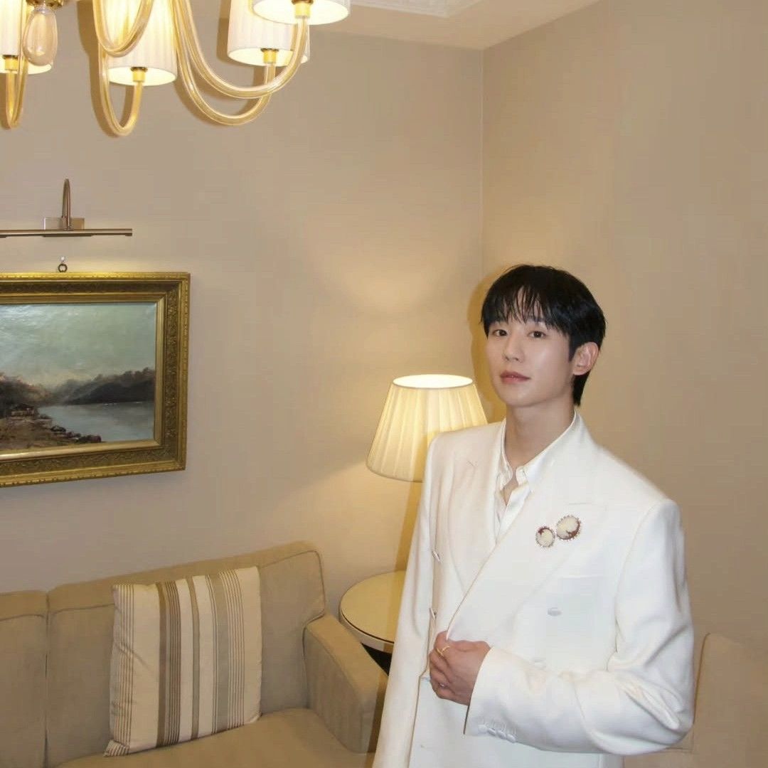 丁海寅的最新照片