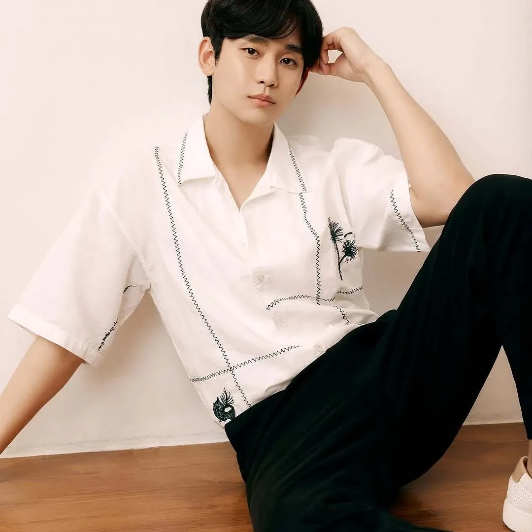 Recent activity shot of Kim Soohyun
