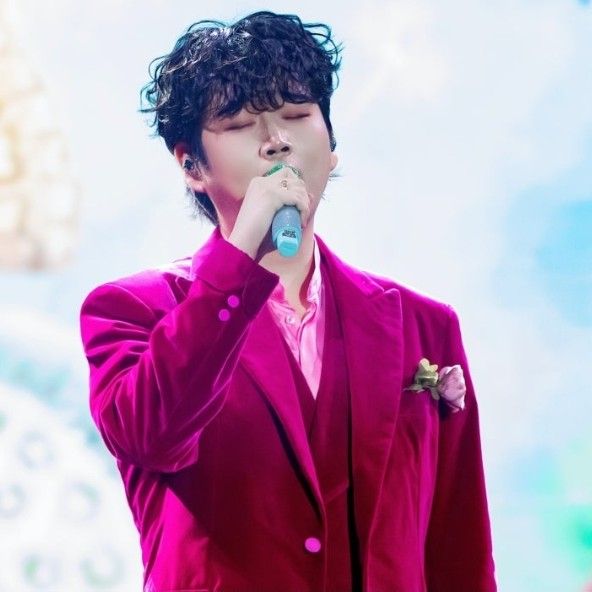 Latest photo of Hwang Youngwoong