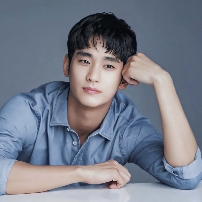 Behind-the-scenes cut of Kim Soohyun