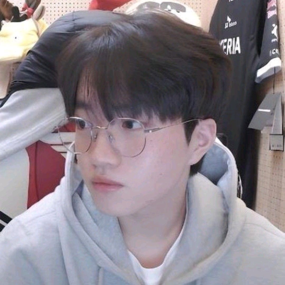 Latest photo of Keria