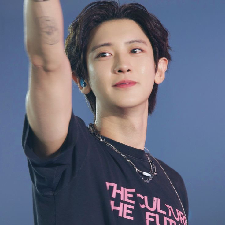 Behind-the-scenes cut of Chanyeol