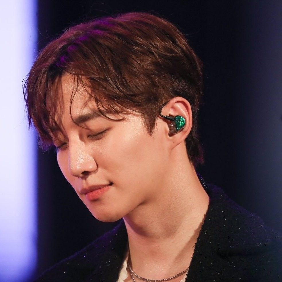 粉丝拍下的李俊昊瞬间