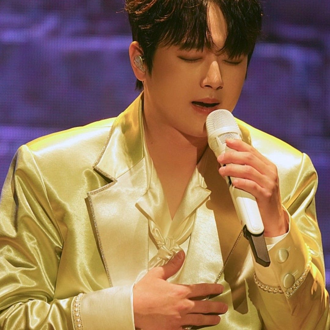 Momen yang diabadikan oleh penggemar Lee Chanwon