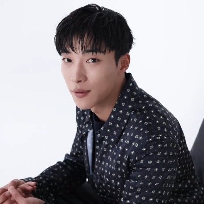 Recent activity shot of Woo Dohwan