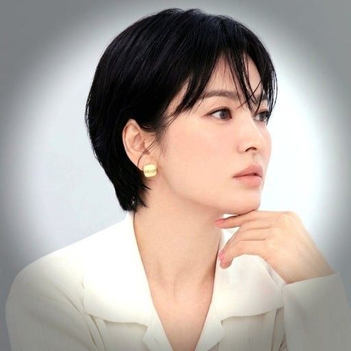 Behind-the-scenes cut of Song Hyekyo