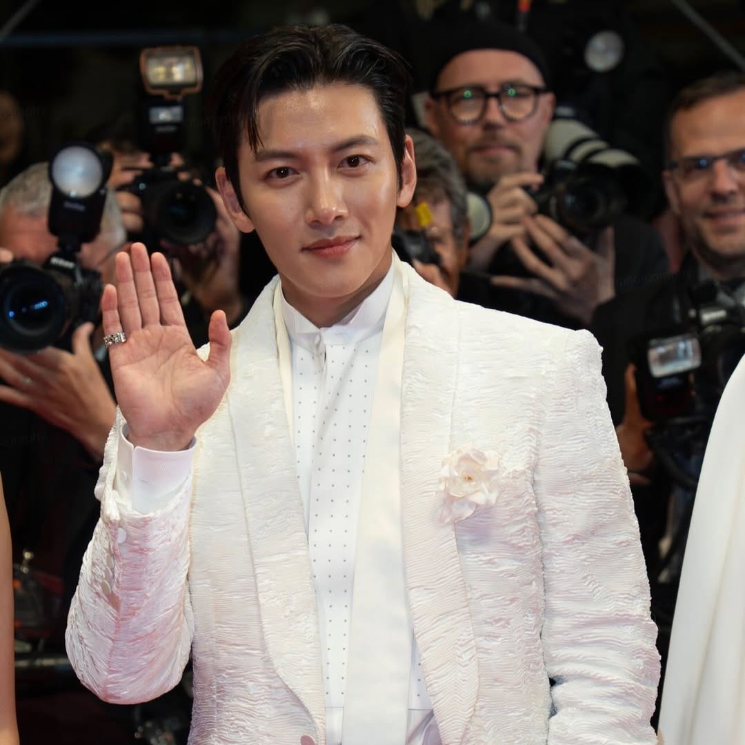 A moment captured by a fan of Ji Changwook