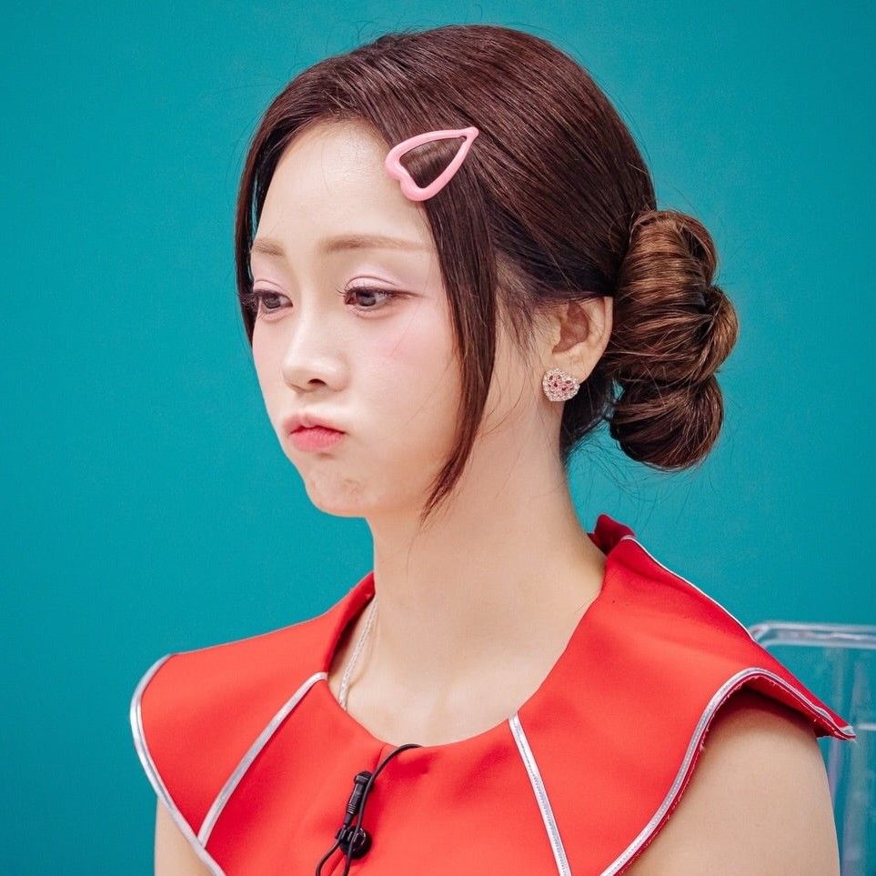 ホン・ジユンの最近の活動ショット