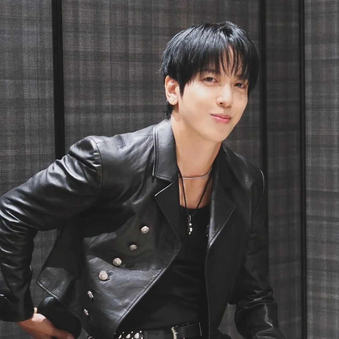 Recent activity shot of Jung Yonghwa
