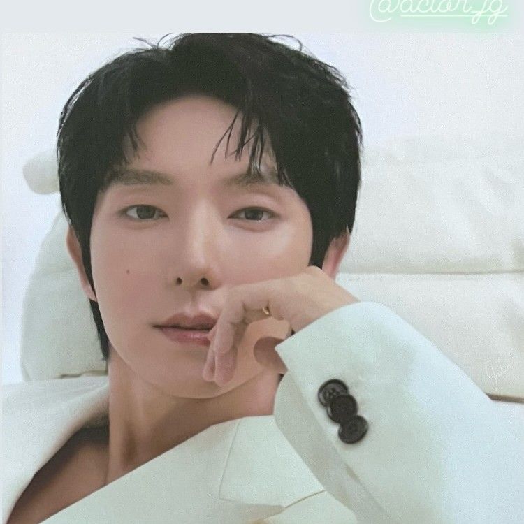 Recent activity shot of Lee Joongi