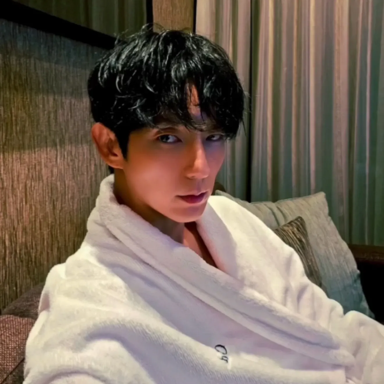Foto terbaru dari Lee Joongi