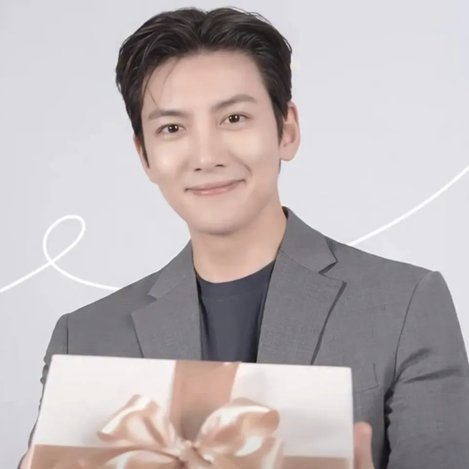 A moment captured by a fan of Ji Changwook
