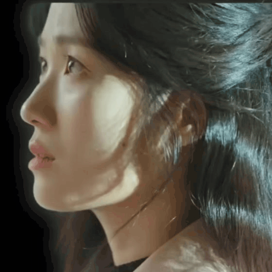 Recent activity shot of Kim Hyeyoon