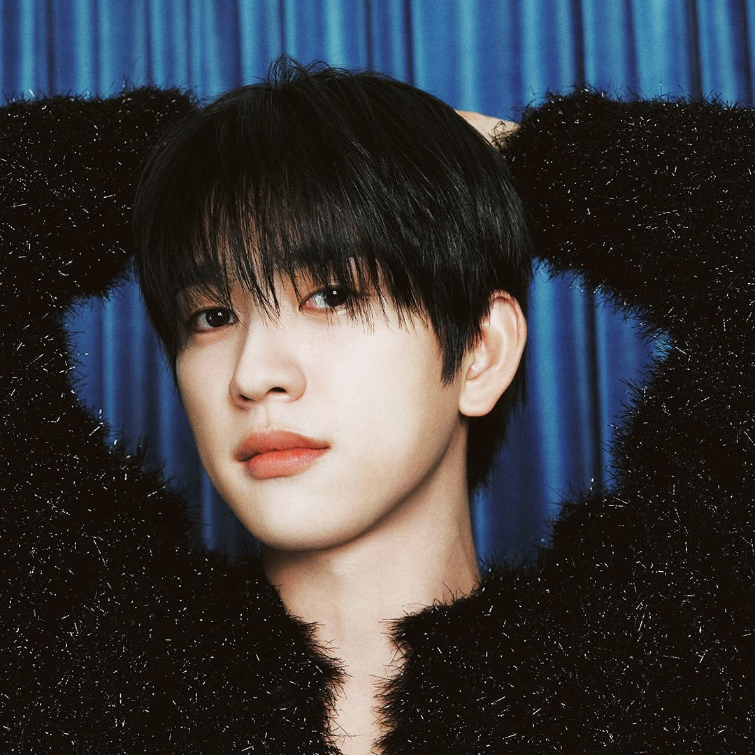 Foto terbaru dari Park Jinyoung