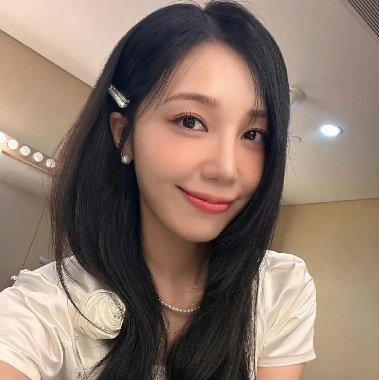 Foto kegiatan terbaru dari Jung Eunji