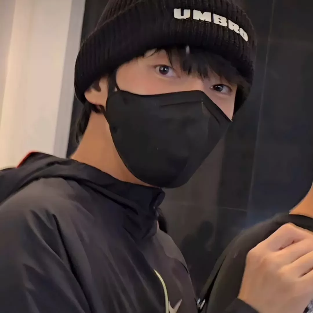 이준기 최근 활동샷
