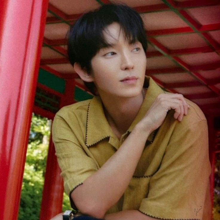 Recent activity shot of Lee Joongi