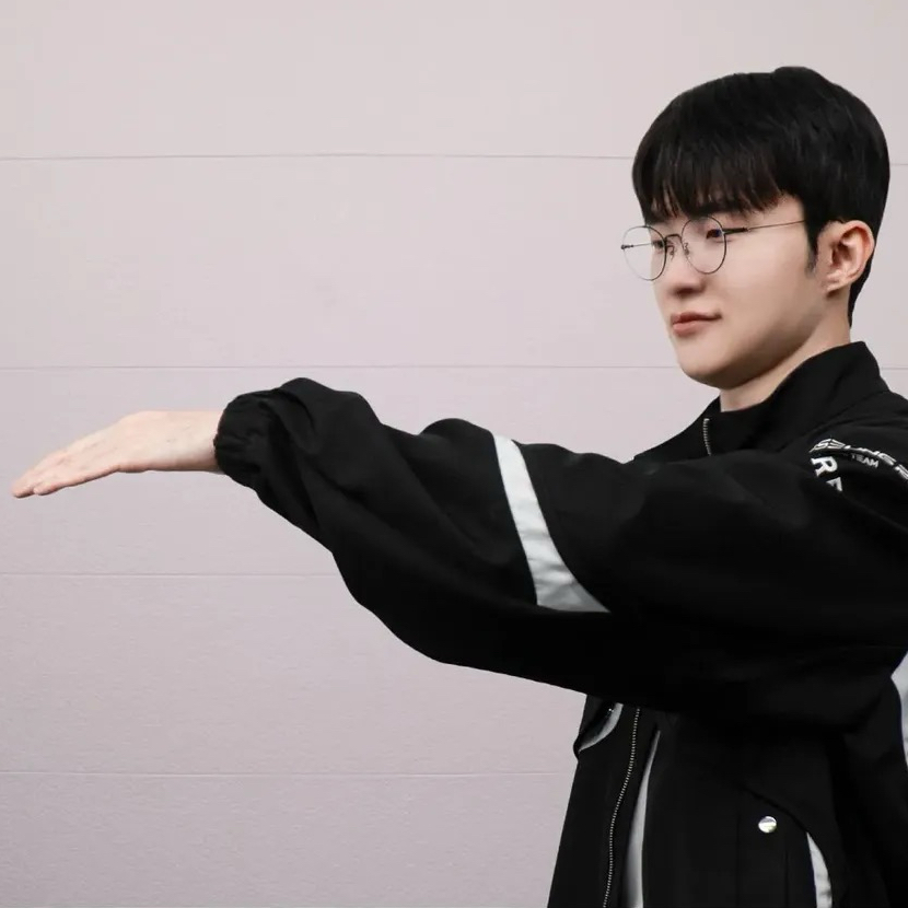 Foto kegiatan terbaru dari Faker