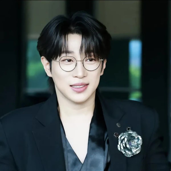 Latest photo of An Sunghoon