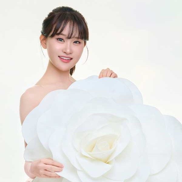 Foto kegiatan terbaru dari Kim Dahyun