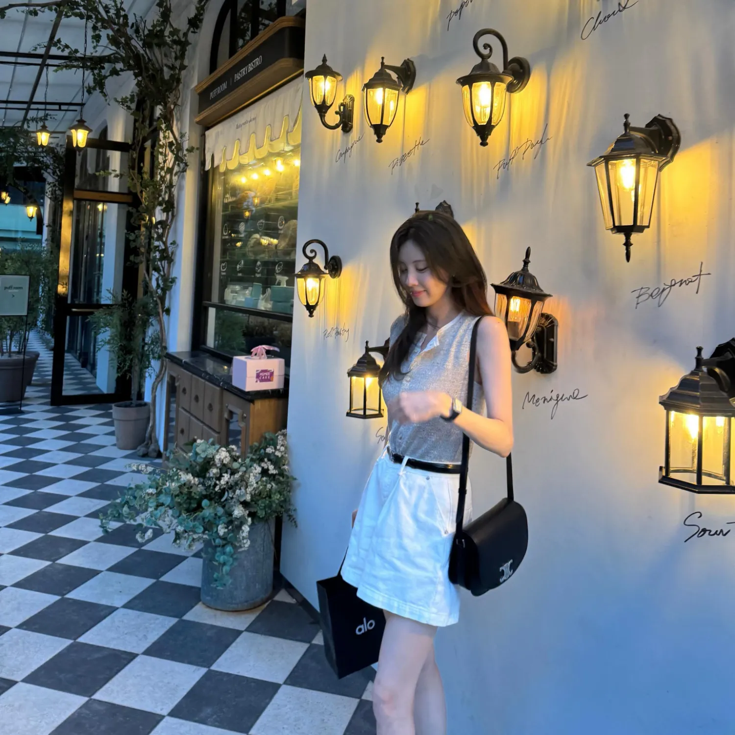 Behind-the-scenes cut of Seohyun