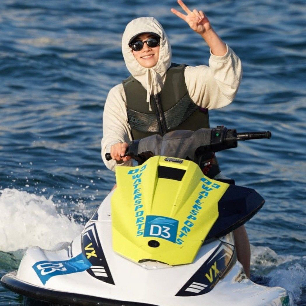 Latest photo of Park Hyungsik