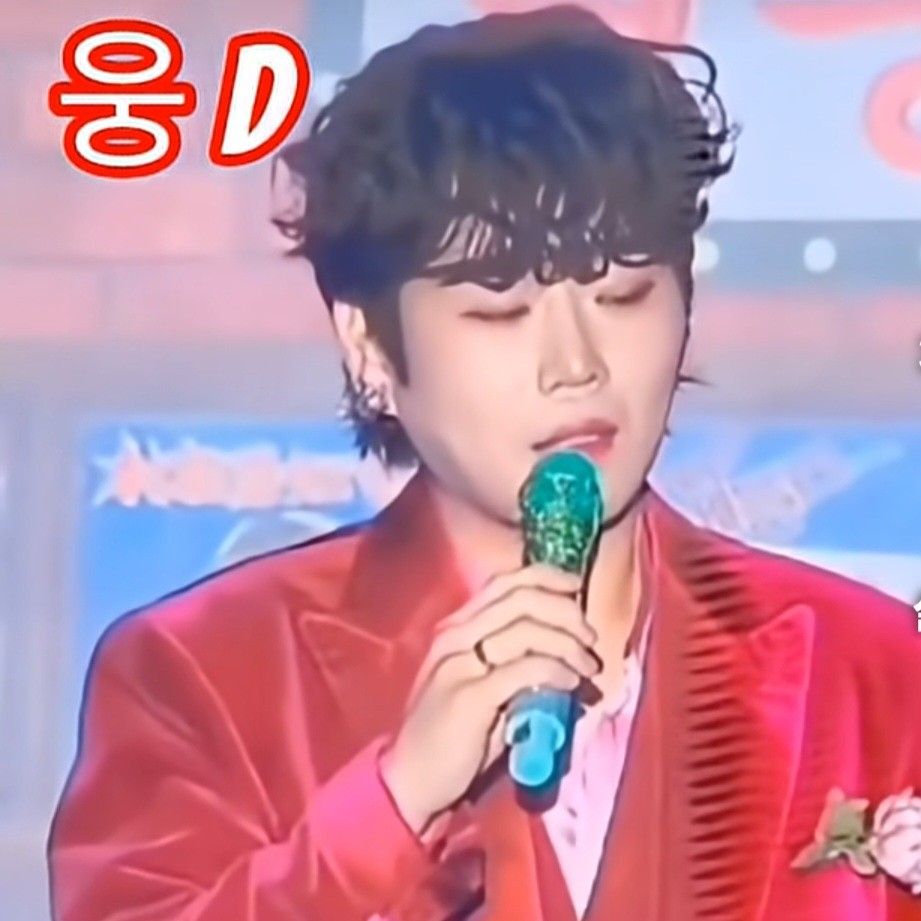 Latest photo of Hwang Youngwoong