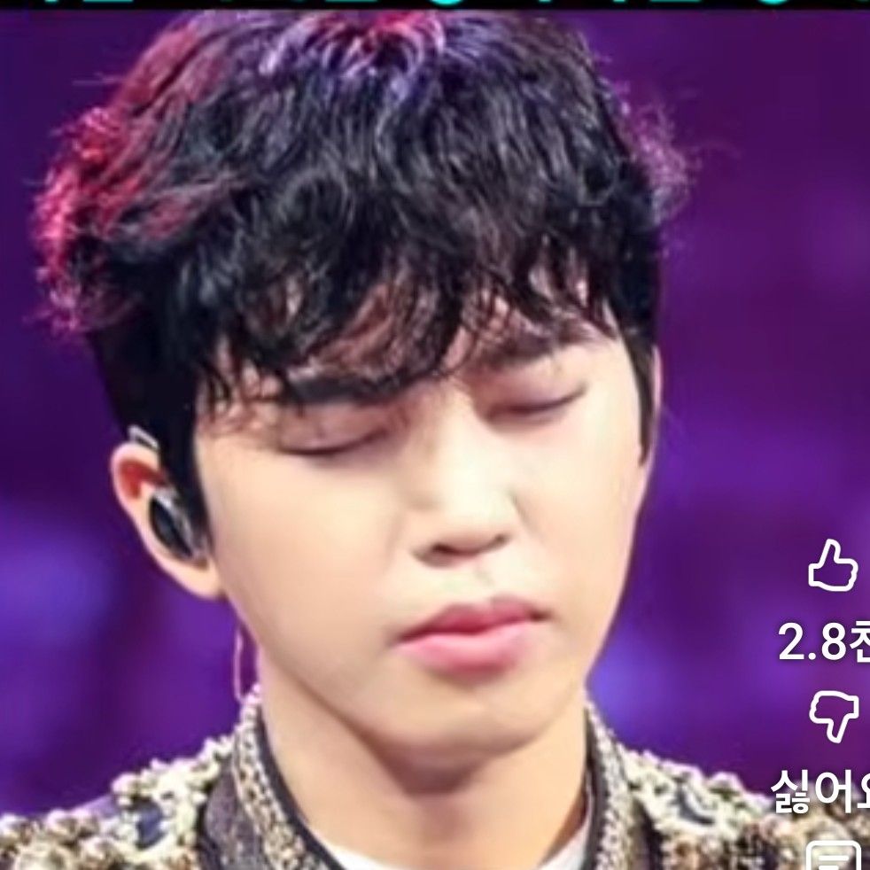 Foto kegiatan terbaru dari Lim Youngwoong