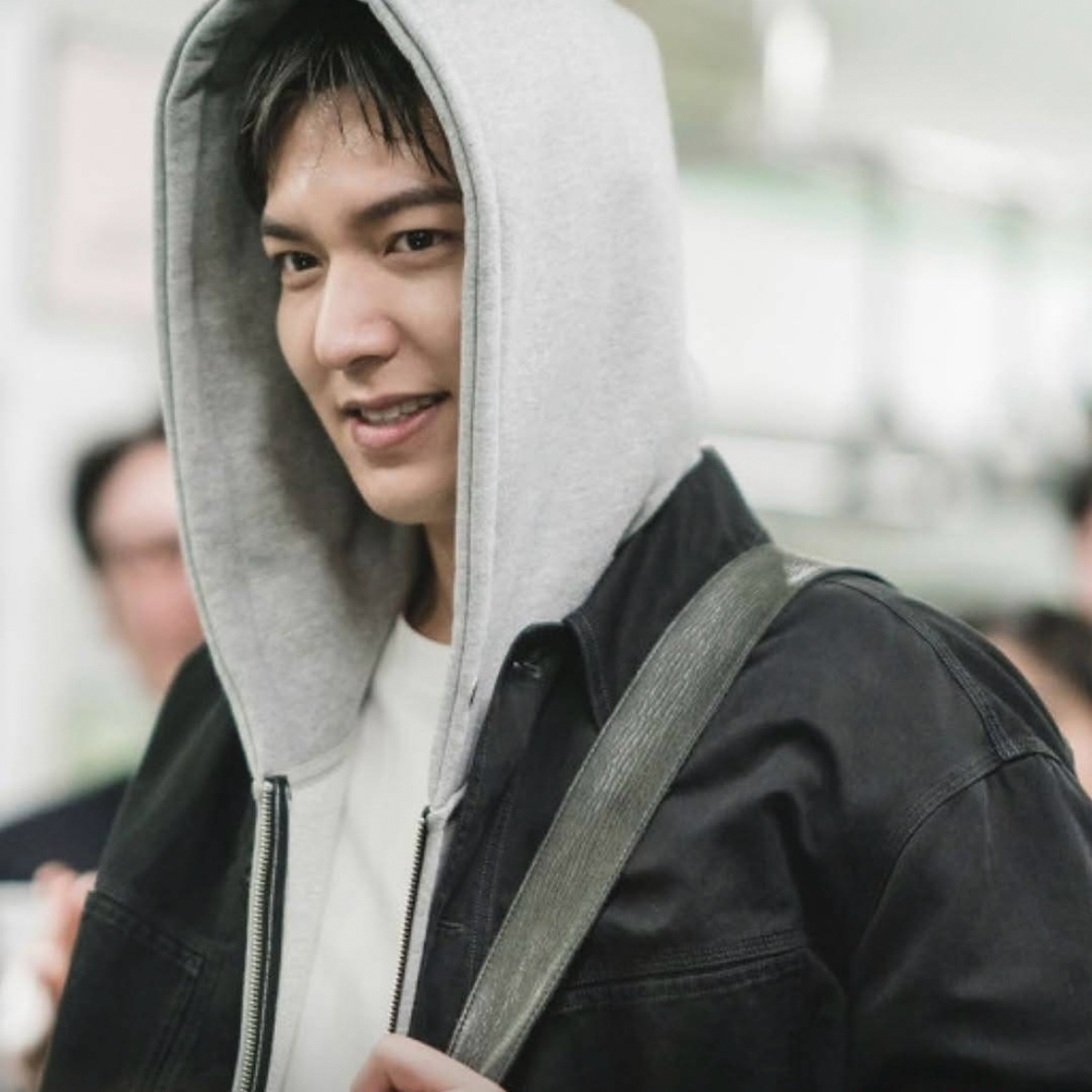 イ・ミンホの最近の活動ショット