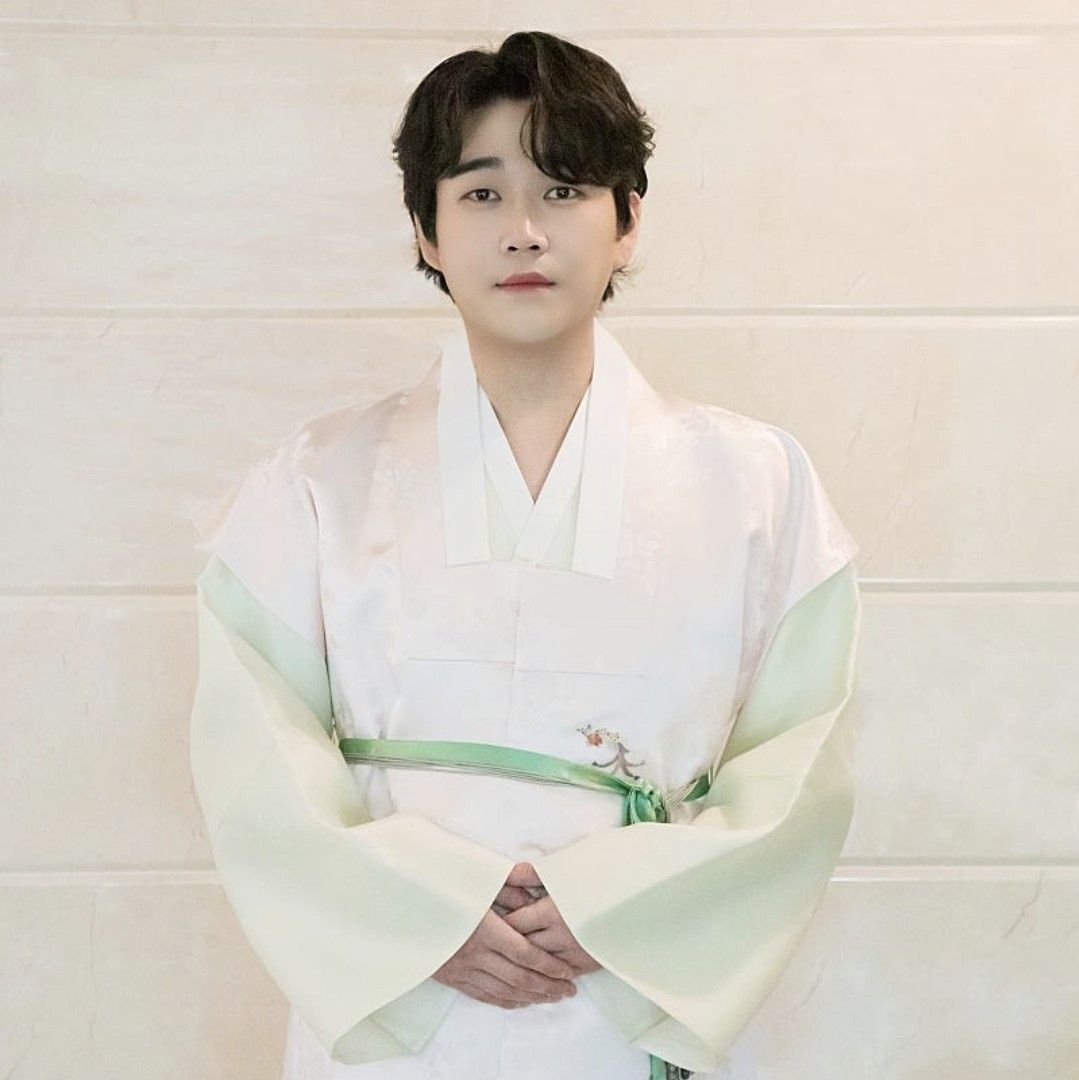 A moment captured by a fan of Hwang Youngwoong