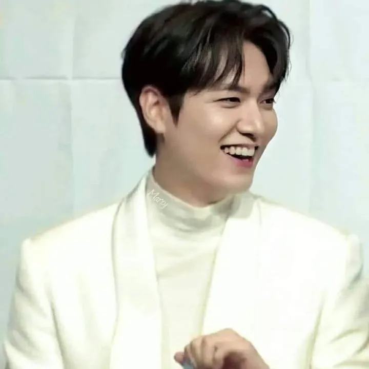 Behind-the-scenes cut of Lee Minho